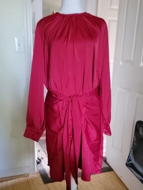 G&Y Dress Size Large NWT